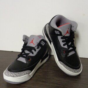 Brand New Nike Jordan 3 Retro Childs 11 Sneakers. Blk/Red/Grey. #DM0966-010 F56
